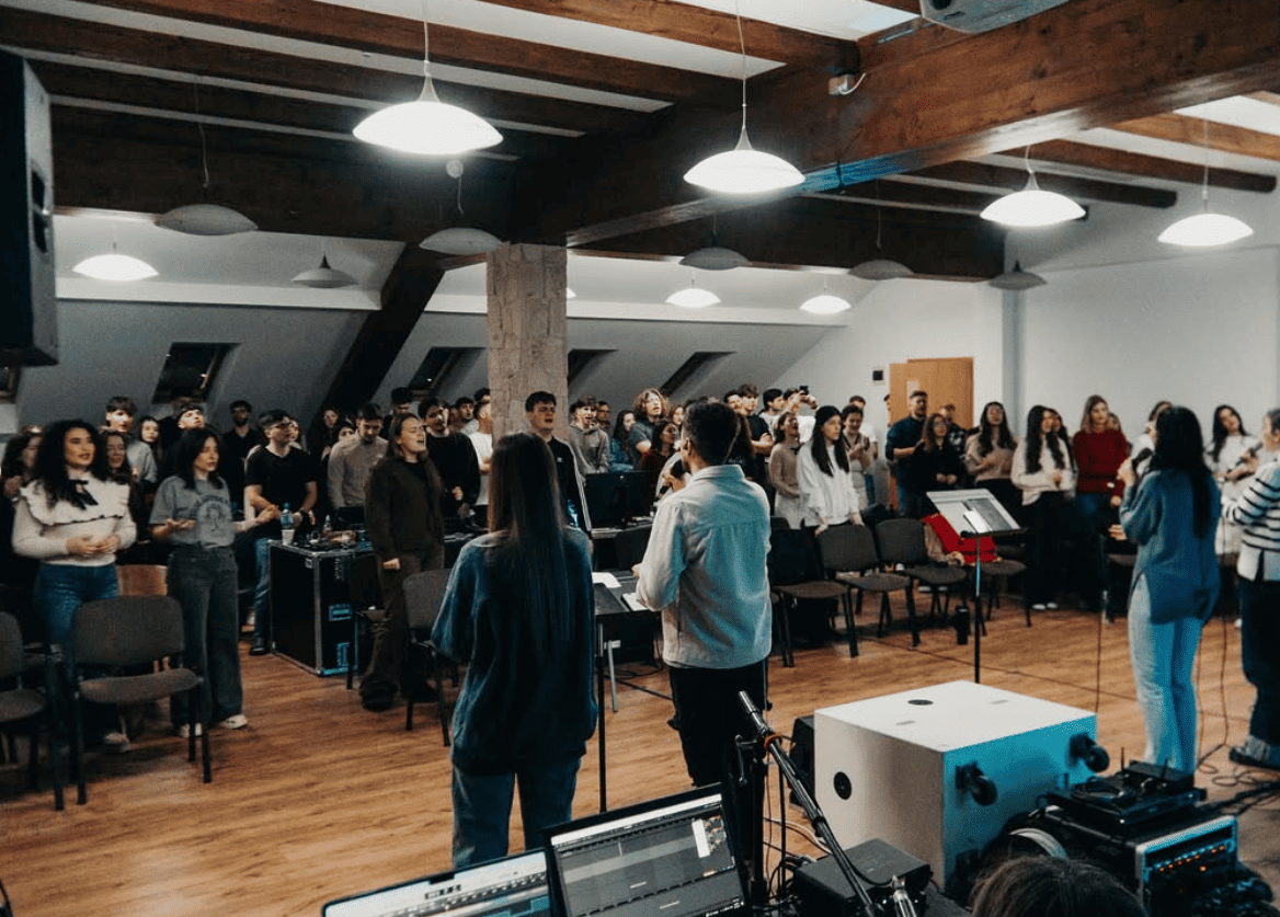 Închinare & Cuvânt